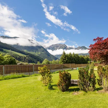 Apartmenthaus Dreier-3 By Interhome Neukirchen am Grossvenediger
