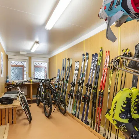 Apartman Apartmenthaus Dreier-3 By Interhome Neukirchen am Großvenediger