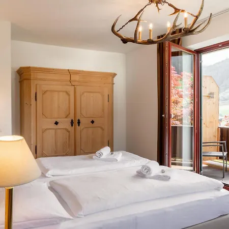 Apartman Apartmenthaus Dreier-3 By Interhome *